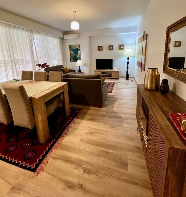 Urban Oasis Apartamento Tirana